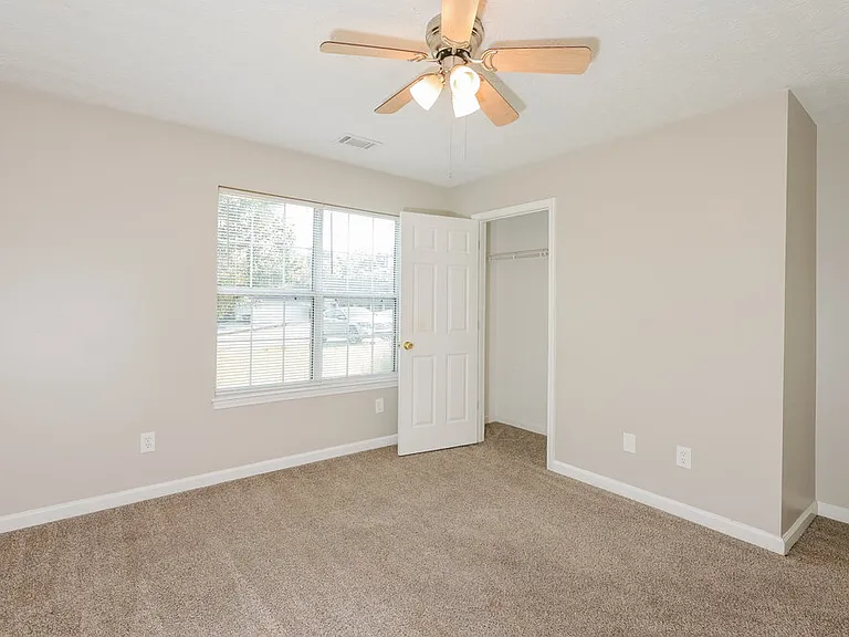45 Pebble Ridge Dr — Photo 12