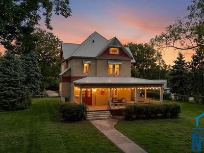 208 Court St, Vermillion, SD, 57069