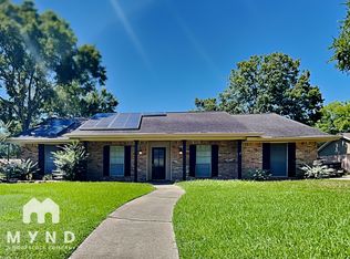 4003 Highknoll Ln, Seabrook, TX 77586