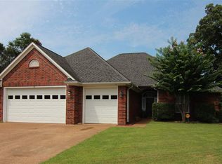 49 Bent Creek Ln, Jackson, TN 38305