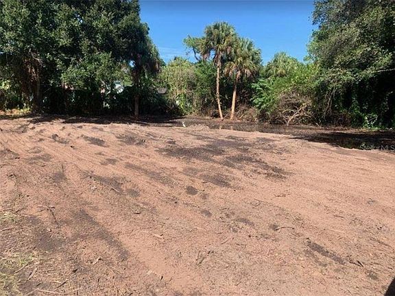 2nd image of 11268 Gulfstream Blvd