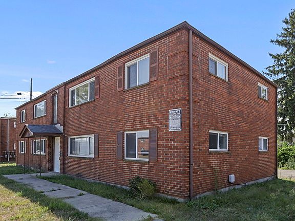 2nd image of 3597 Cushing Dr #D
