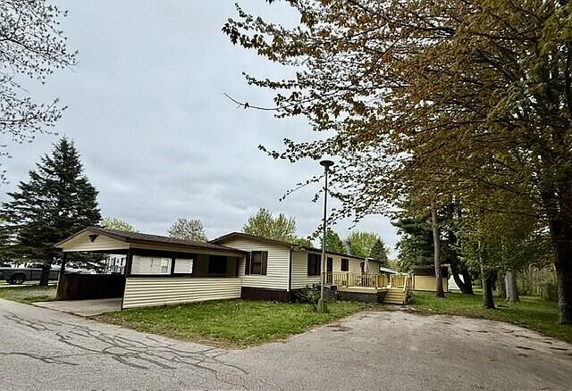 1st image of 19 Elm Ct