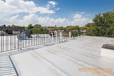 Rented by aptsandlofts.com