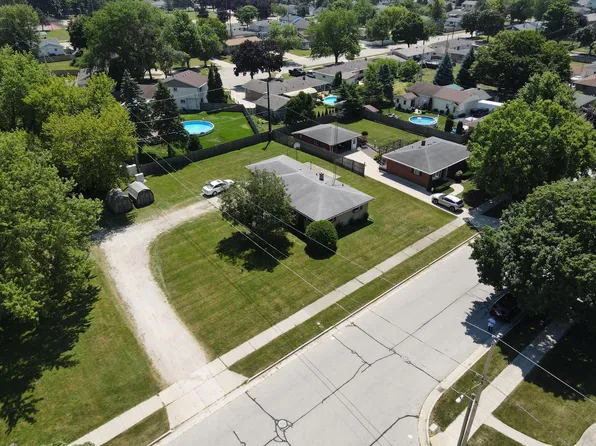 9625 Mount Pleasant AVENUE, Sturtevant, WI 53177