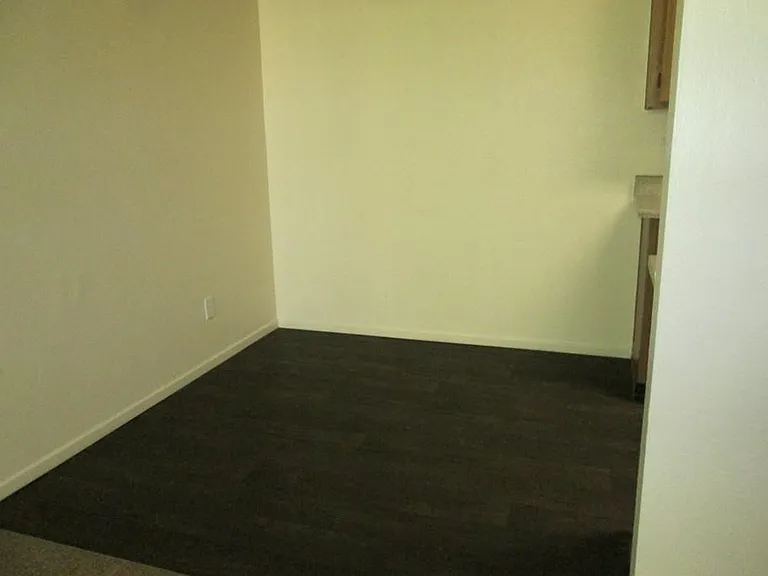 Eastridge Apartments — Photo 48