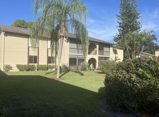 305 Pine Ridge Cir APT B-1, Greenacres, FL 33463