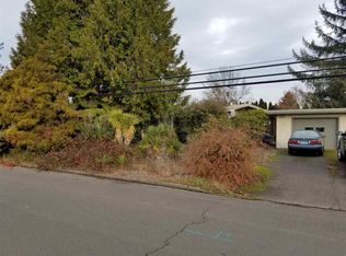 1276 East St, Independence, OR 97351