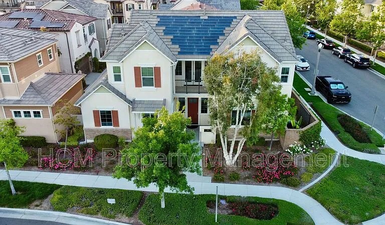 33 Maduro St — Photo 36