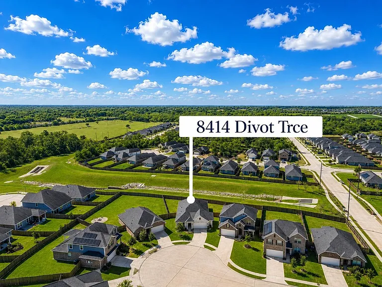 8414 Divot Trce — Photo 16