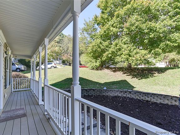 4th image of 3909 Shenandoah Ct
