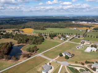 202 Vista Pointe Dr, Greer, SC 29651