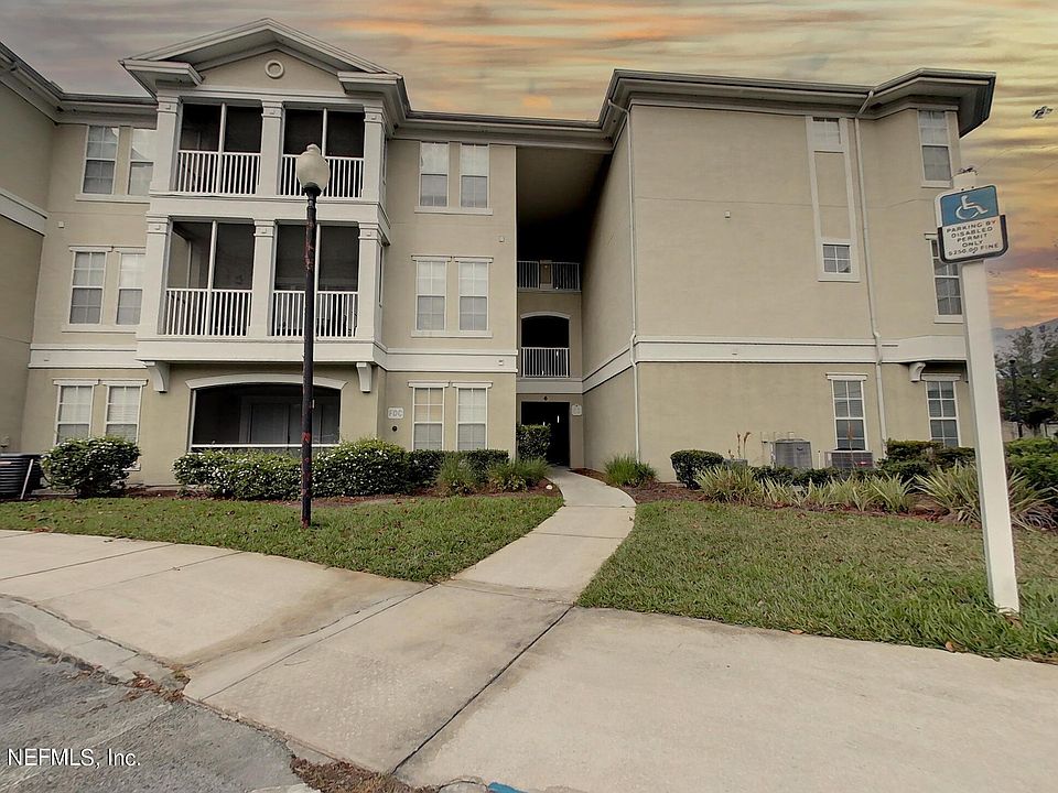1st image of 8290 Gate Pkwy W Unit 620