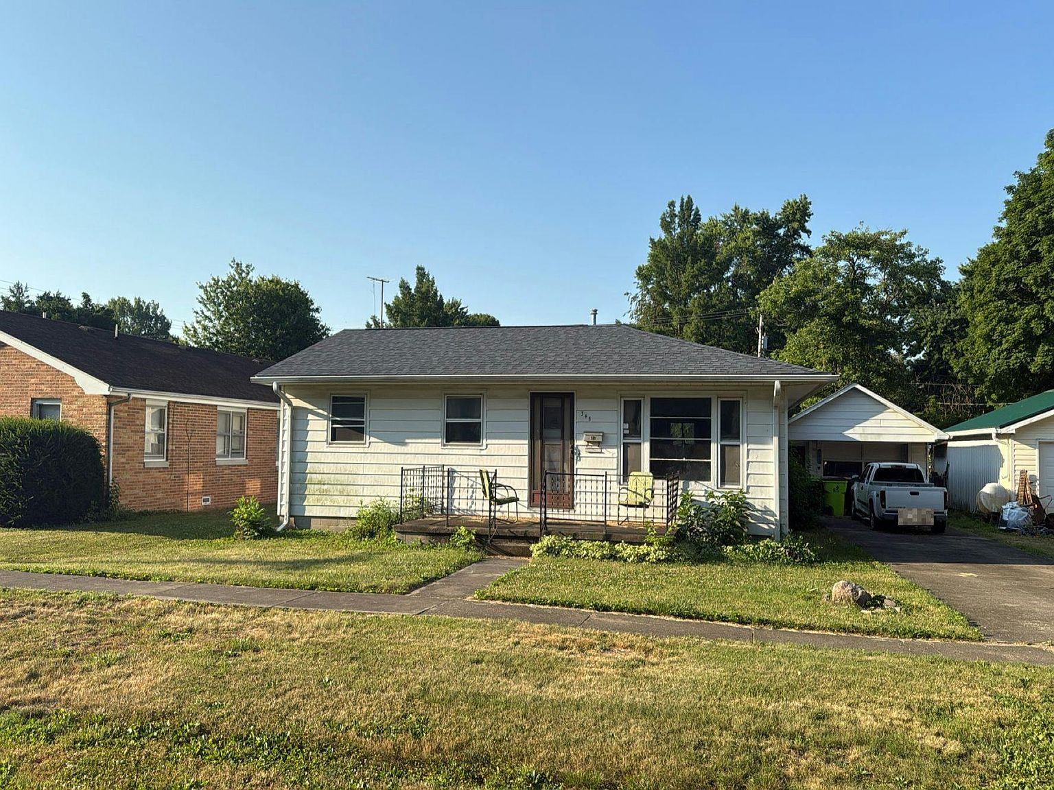 348 E South St, Moweaqua, IL 62550 | Zillow