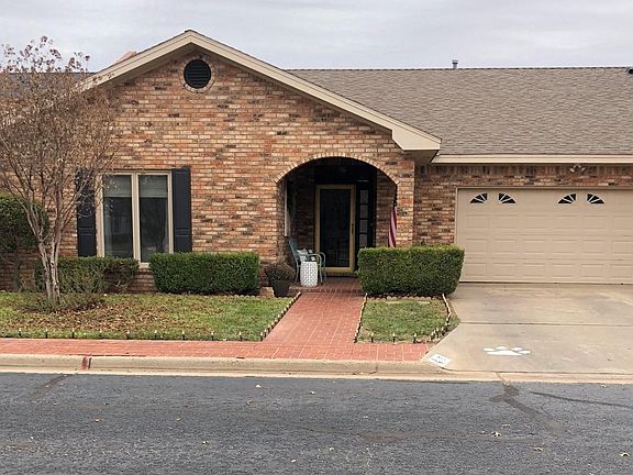 2nd image of 15 Westridge Sq