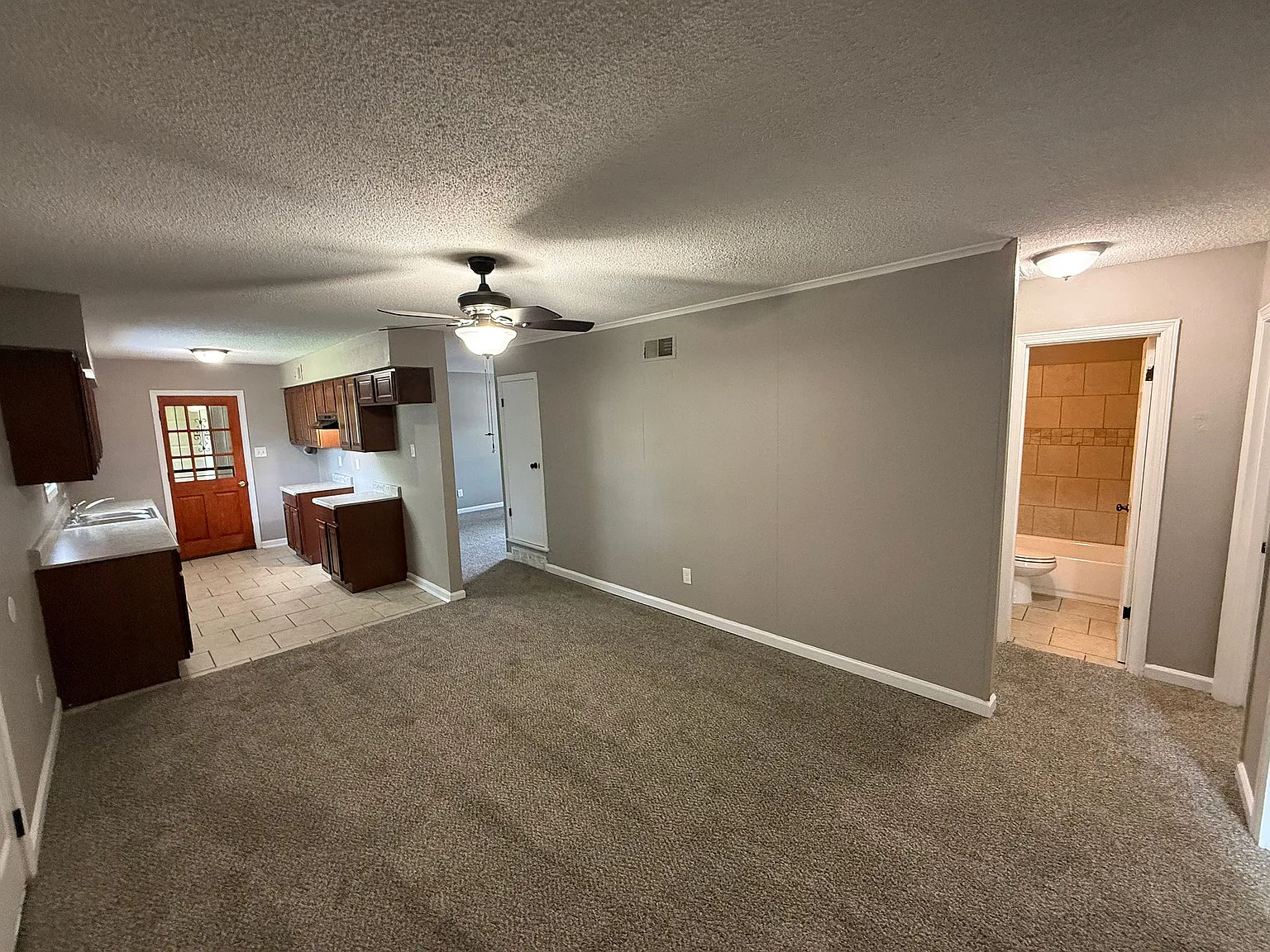 4232 Knight Arnold Rd — Photo 4