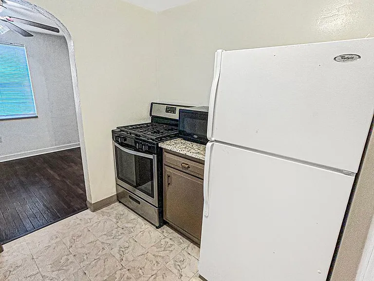 1026 Fleming St #1028 — Photo 19