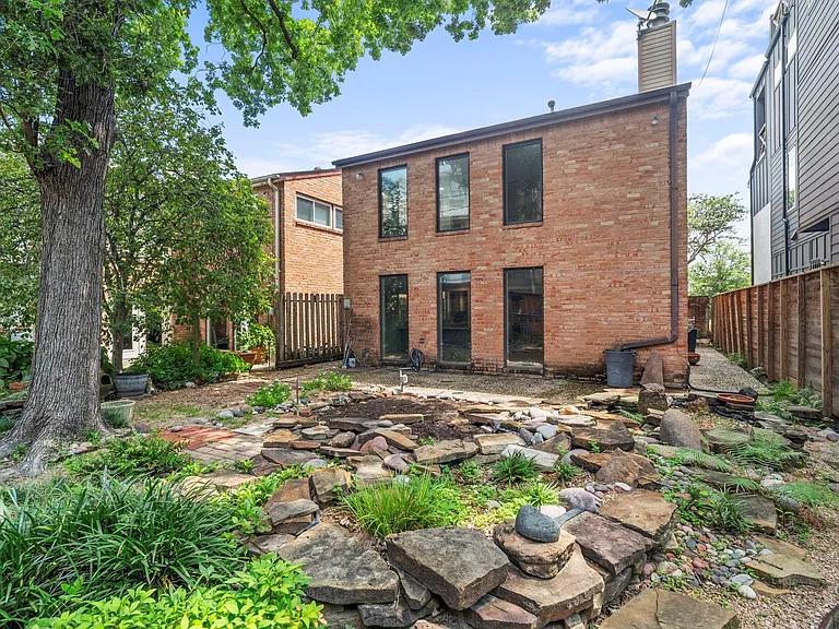 6215 Westcott St #A — Photo 42