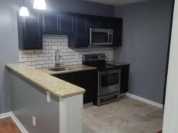 5530 W Oxford St, Philadelphia, PA 19131