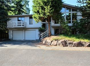 24306 91st Ave W, Edmonds, WA 98026