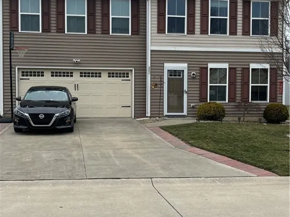 280 Emily Dr, Madison, OH 44057