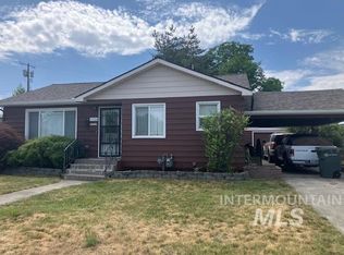 1220 11th St, Clarkston, WA 99403