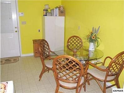 4th image of 103 Goldenrod Dr