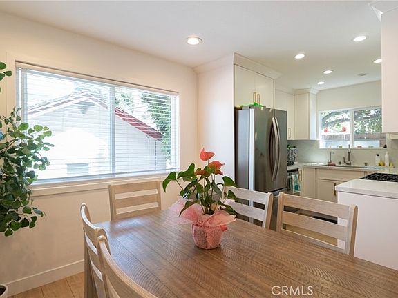 5th image of 10119 Pinewood Ave APT 108