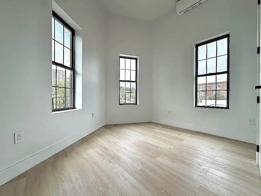 375 Bushwick Avenue — Photo 4