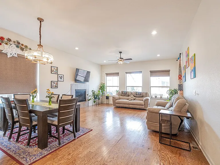 5927 Fall Harvest Way — Photo 16