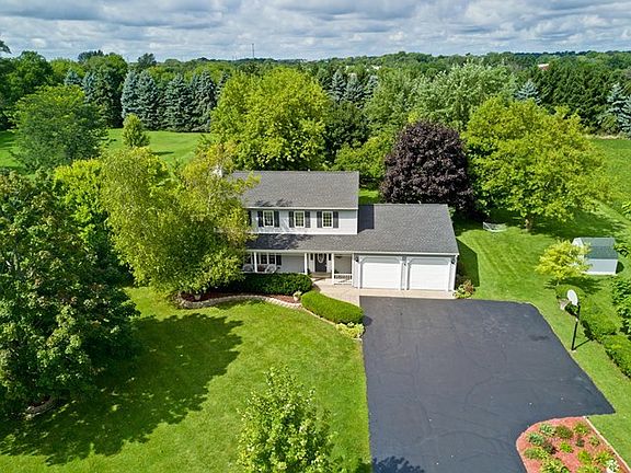 3rd image of 35776 N Drury Ln
