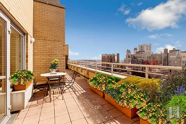 Sold by Halstead Real Estate | media 19