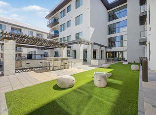 7300 E Earll Dr #2017, Scottsdale, AZ 85251