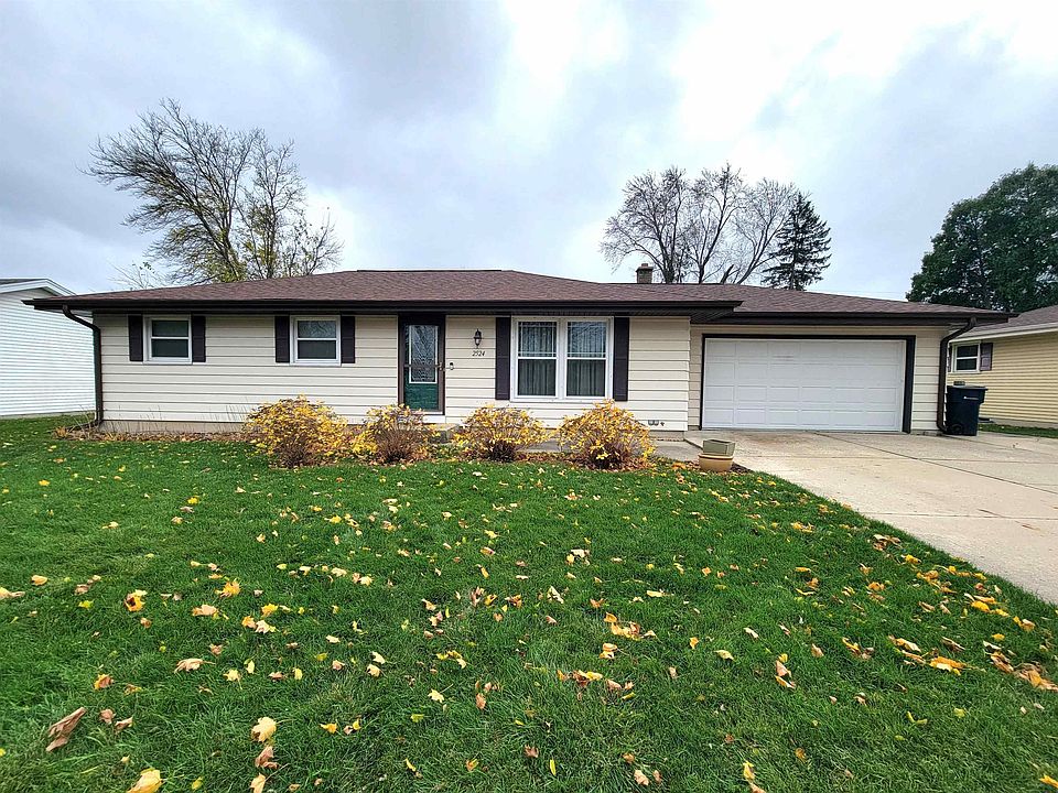1st image of 2524 Wesley Ave