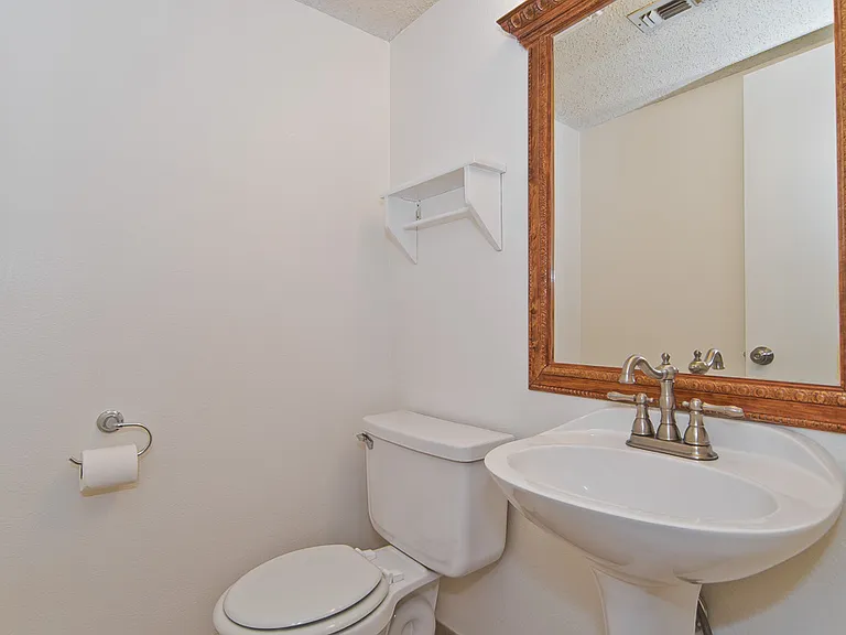 6014 Parkmeadow Dr — Photo 21