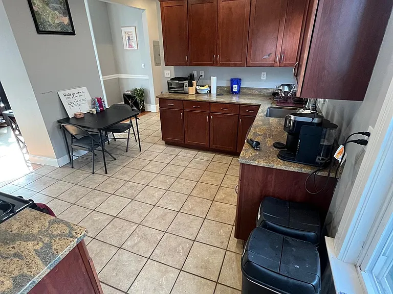 122 Calumet St #3B — Photo 2