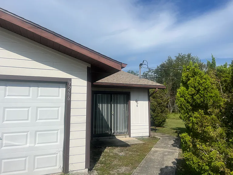 7266 Pond Cir — Photo 1