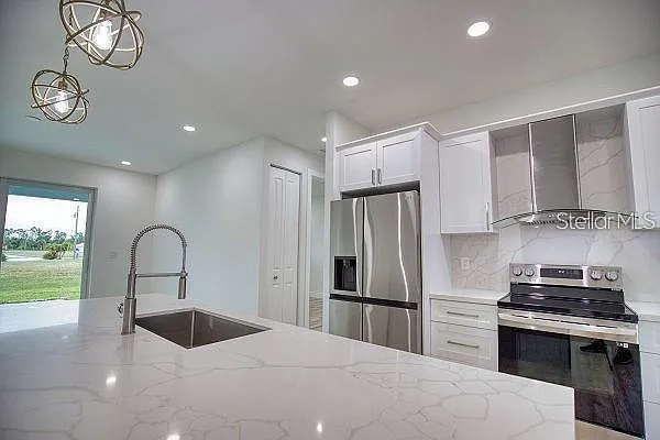 17434 Oro Ct — Photo 24