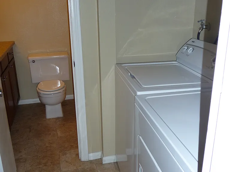 2530 Clairemont Dr #204 — Photo 6