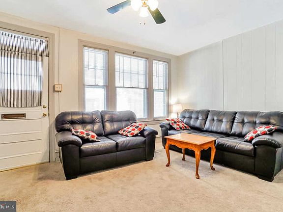 5th image of 454 Park Pl