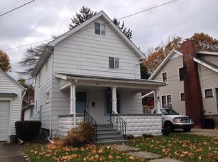 123 Grandview Ave, Conneaut, OH 44030