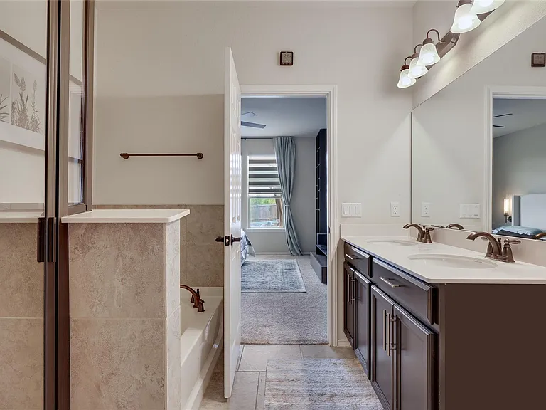 7013 Armagh Dr — Photo 27