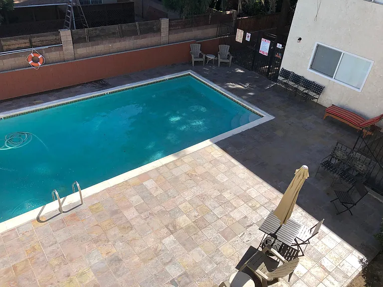 6901 Lennox Ave #3 — Photo 1