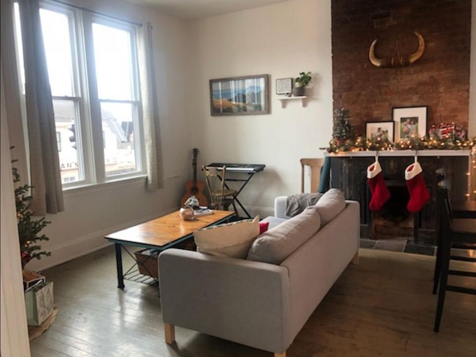 2nd image of 1049 S Fort Thomas Ave #7