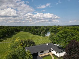 271 Donlea Rd, Barrington, IL 60010