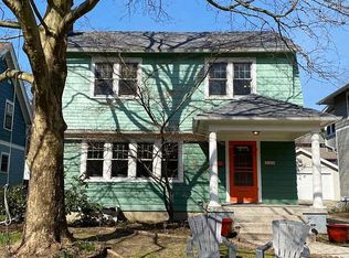 425 Briarwood Ave SE, East Grand Rapids, MI