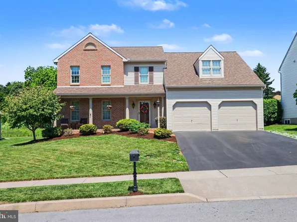 162 Jacobs Creek Dr, Hershey, PA 17033