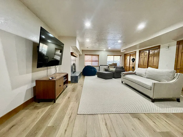 Large SECONDARY FAMILY Room in lower level for kids and teenagers to get away for their own play time