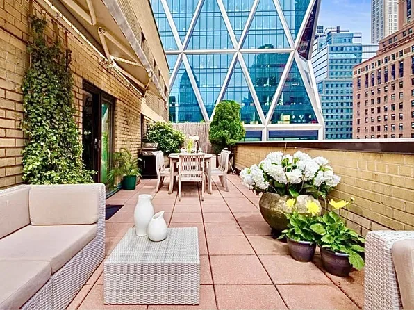 310 West 56th Street 12F image 2 of 23