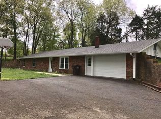 2055 Stiles Ford Rd, Hodgenville, KY 42748